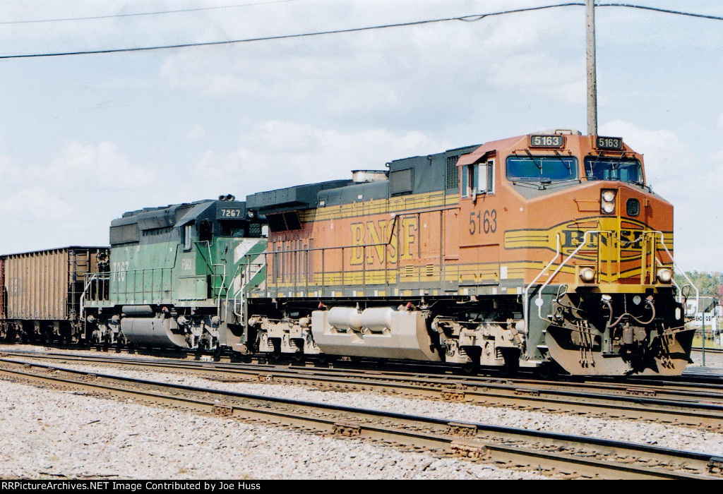 BNSF 5163 East